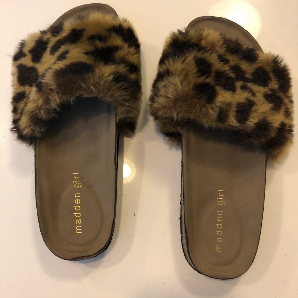 Steve Madden slides sz 7.5 barely worn